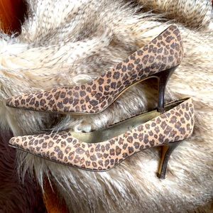 VTG Étienne Aigner Leopard Heels